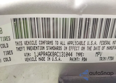 2010 Jeep Grand Cherokee Laredo из США, поврежденный, VIN 1J4PR4GK8AC131044